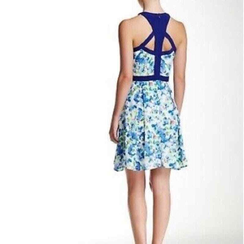 Adelyn Rae Strappy Fit & Flare Cocktail Party Dress Blue Floral Size Medium - Picture 2 of 12